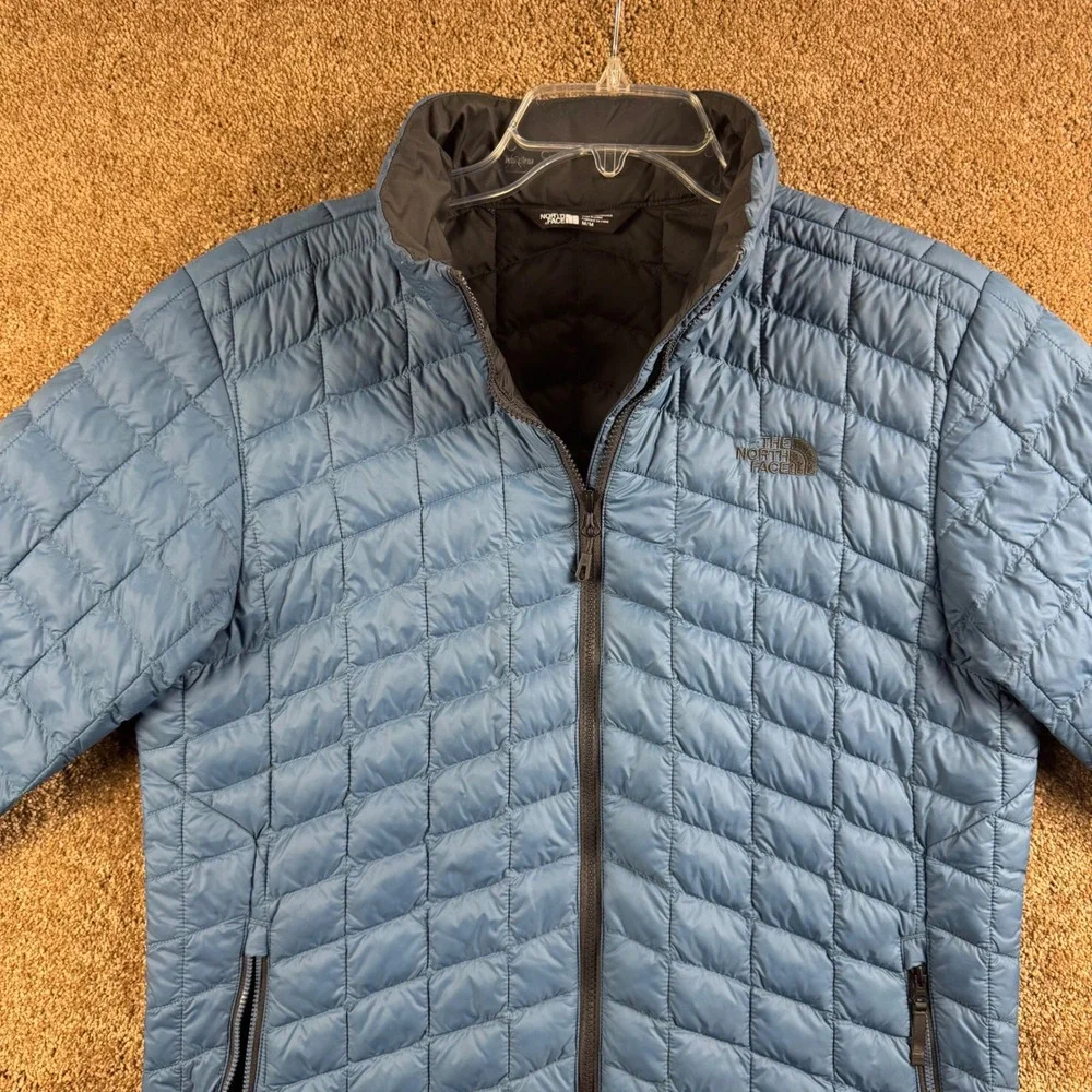 The North Face Mens ThermoBall Eco Quilted Puffer Jacket Blue Medium